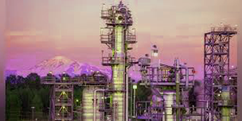 Oil Refinery